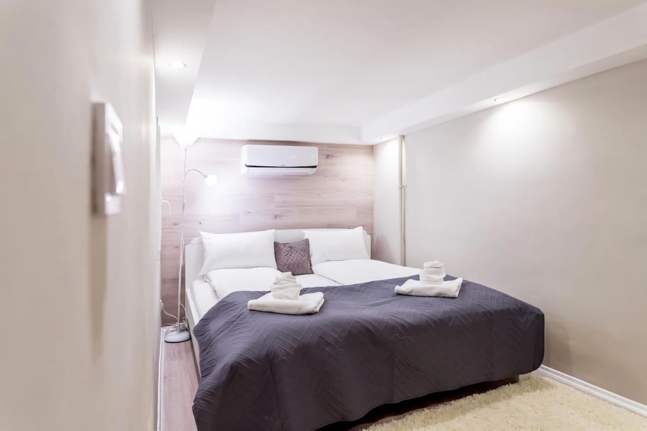 ブダペストAkacfa 62 Dowtown 2Br Wifi+Acアパートメント エクステリア 写真